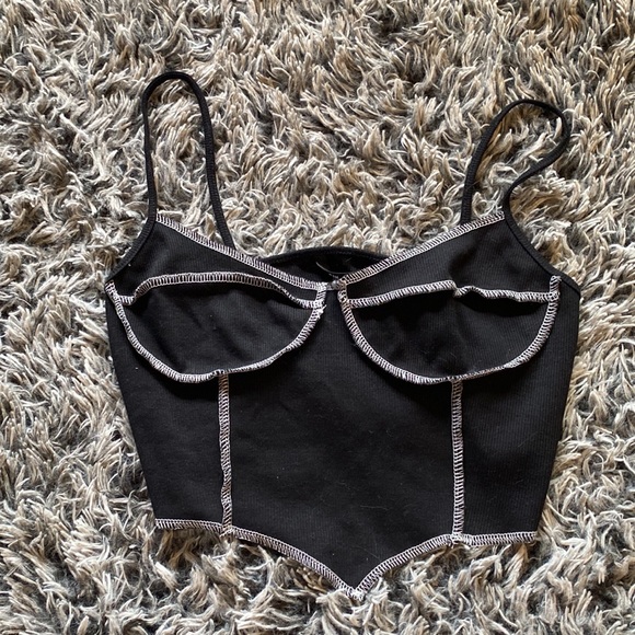 Contrast Stitch Crop Cami Top - Picture 2 of 3